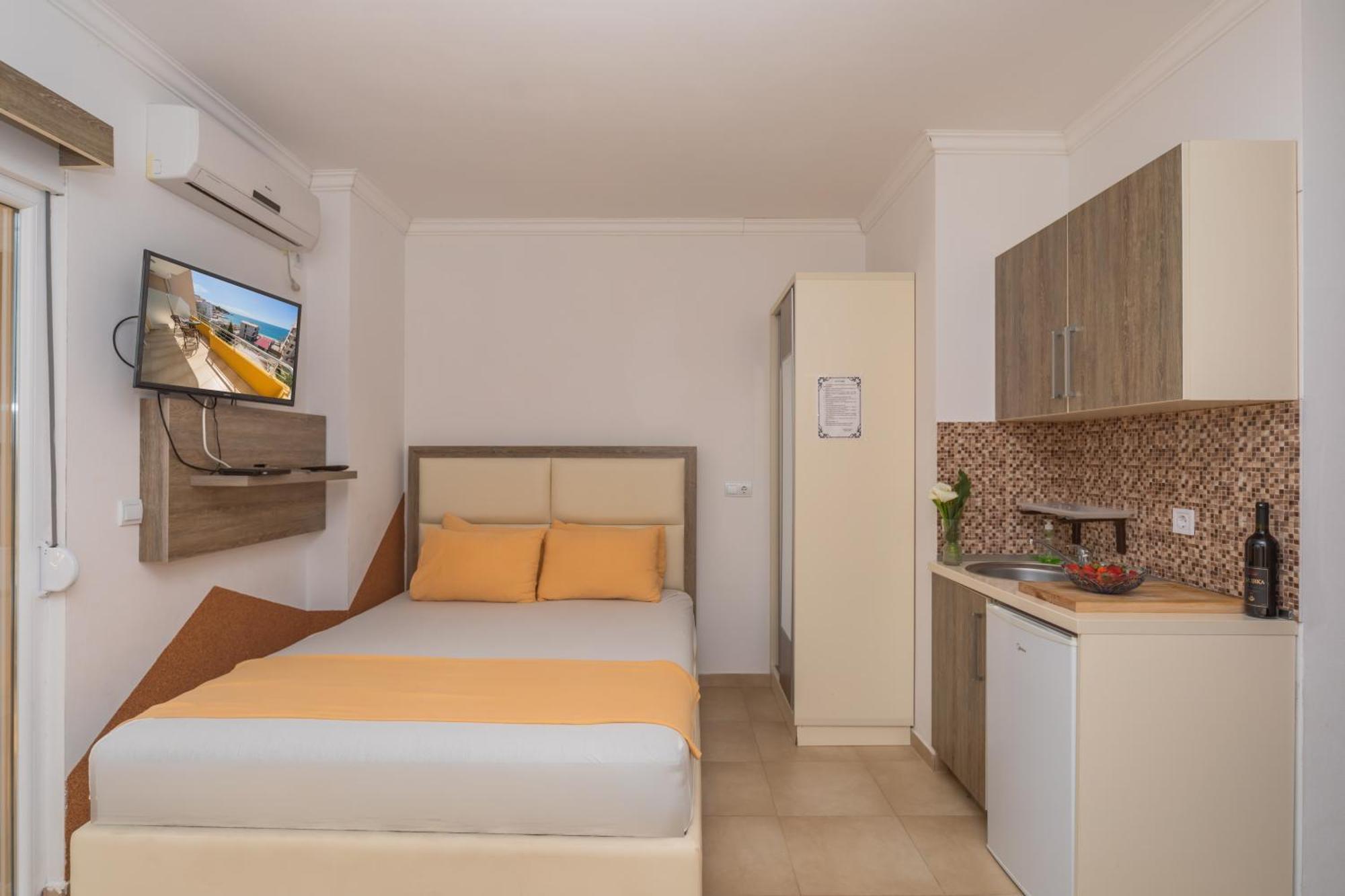 Apartments Dobra Voda Cameră foto