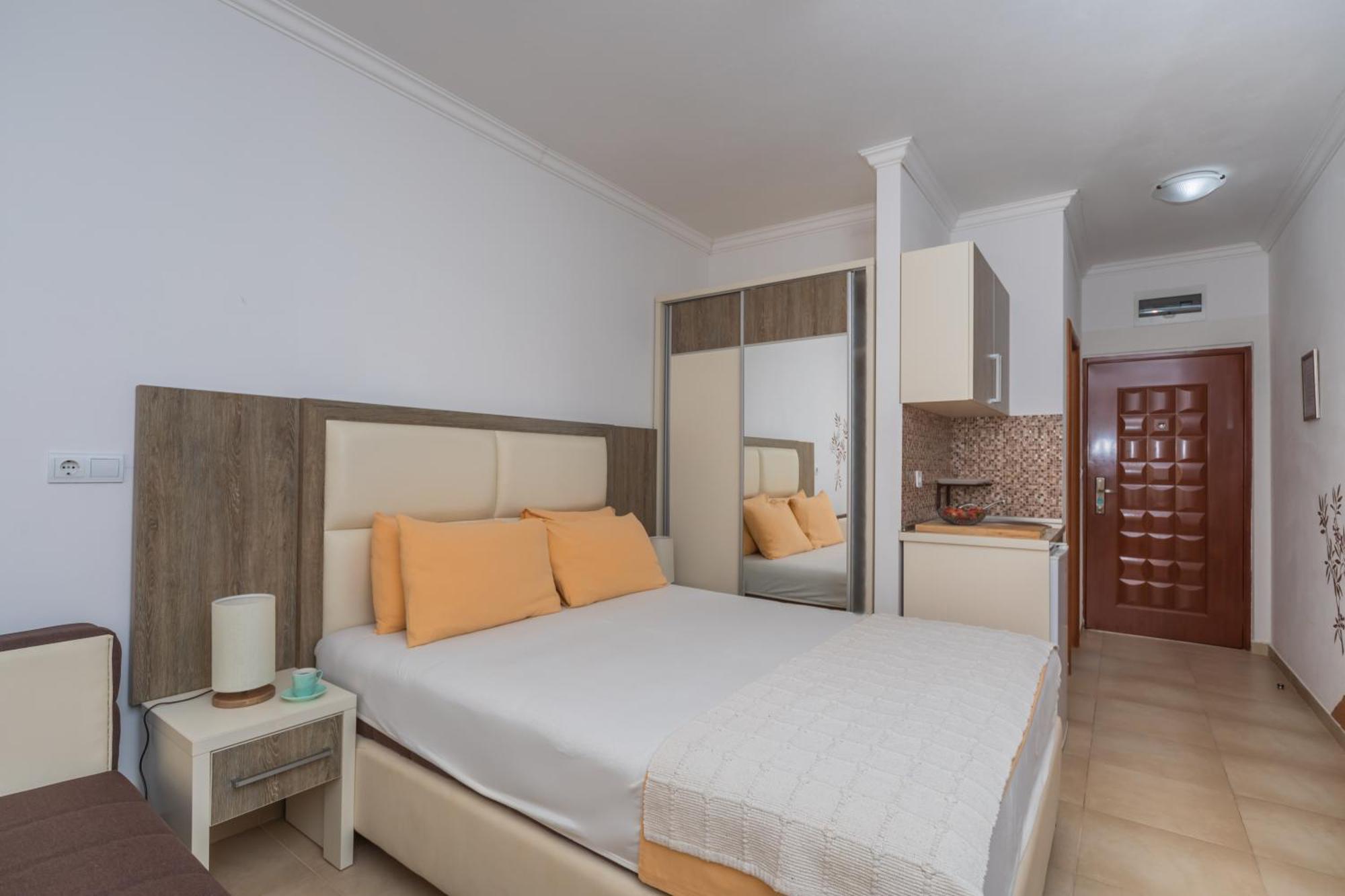 Apartments Dobra Voda Cameră foto